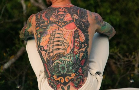 Naken lekkede OnlyFans-bilde av Cash Taylor