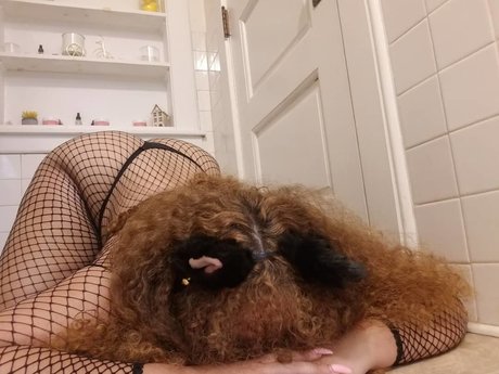 Naakte gelekte OnlyFans-foto van Caramel Creampie