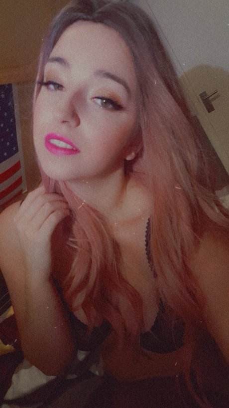 Naken lekkede OnlyFans-bilde av Becca Lane