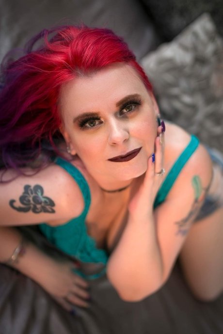 Photo nue de fuite OnlyFans de B3aut1ful Ph03n1x