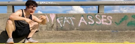 Naken läckt OnlyFans-bild av Azztro