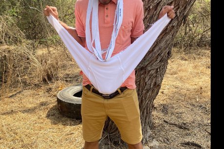 Alasti lekkinud OnlyFans-i pilt Nerd Wedige Lover 