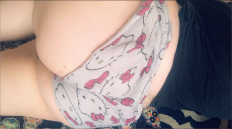 Photo nue de fuite OnlyFans de Snow Bunny