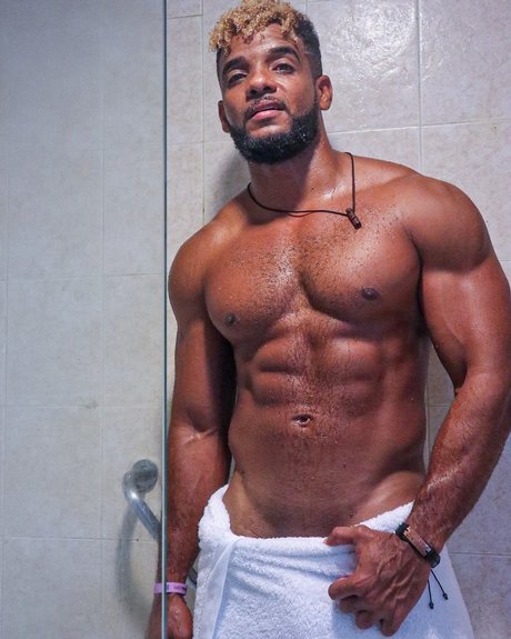 Edwynfree OnlyFans泄露裸照