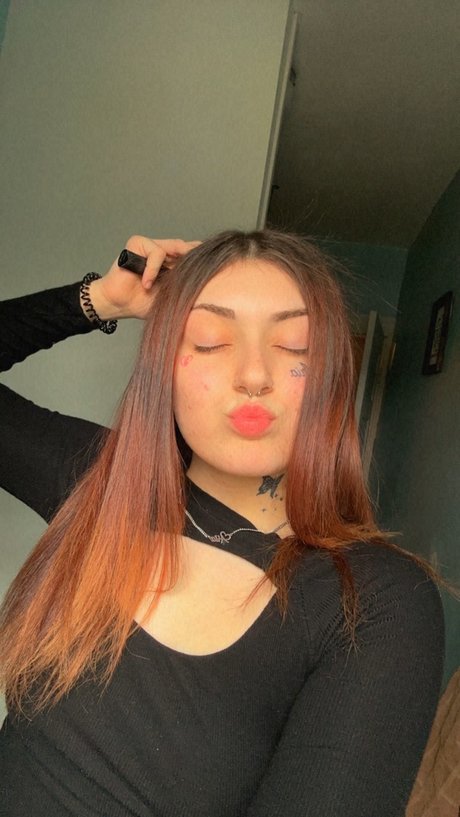 Foto desnuda filtrada de OnlyFans de Nicole 