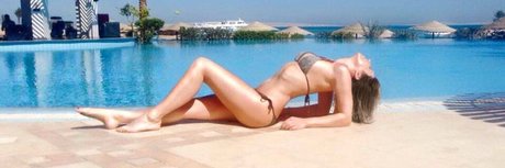 Naakte gelekte OnlyFans-foto van Nicole Gibson