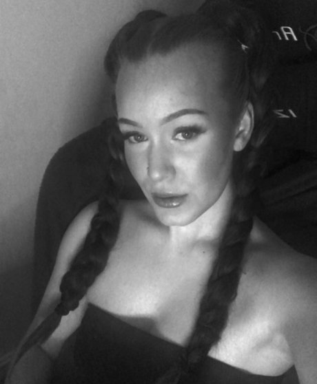 Belle naked leaks OnlyFans pic