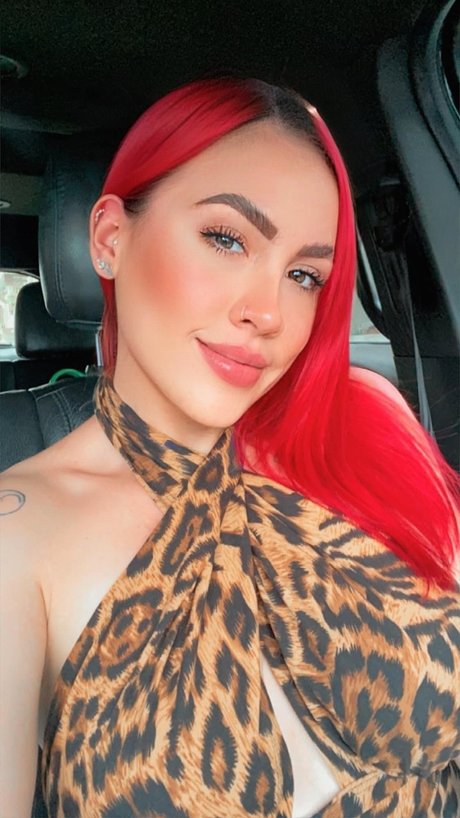 Naakte gelekte OnlyFans-foto van La Roja