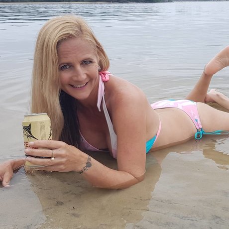 Naken lekkede OnlyFans-bilde av Australian Babe