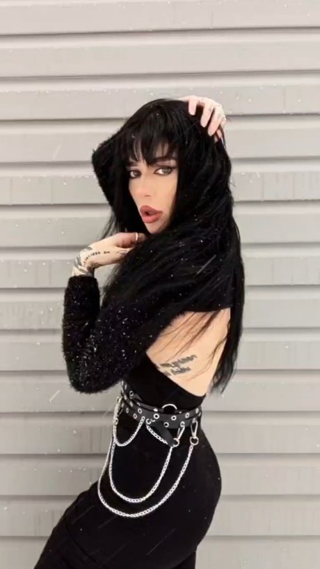 Alasti lekkinud OnlyFans-i pilt Nightmare Waifu