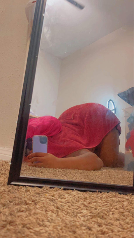 Nacktes geleaktes OnlyFans-Foto von Hoebar