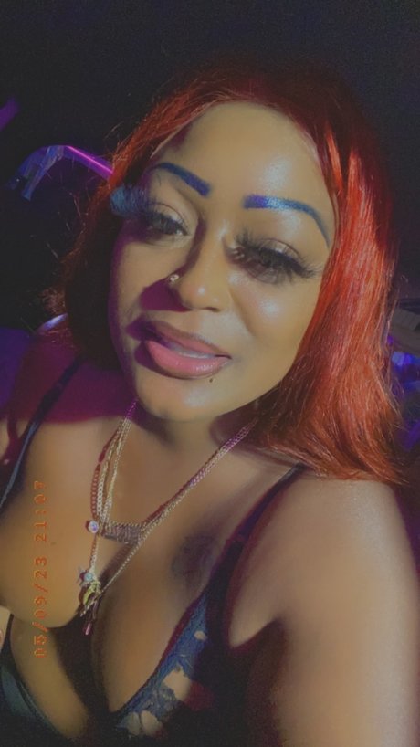 Alasti lekkinud OnlyFans-i pilt Ciera Anais