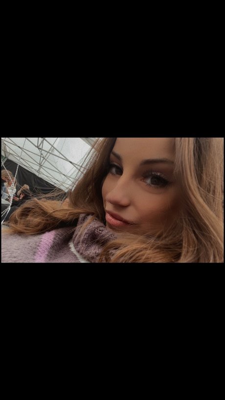 Martina OnlyFansリークヌード写真