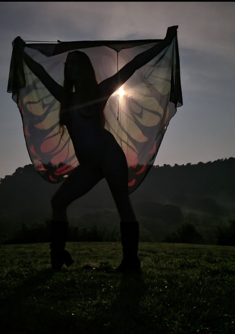 Naakte gelekte OnlyFans-foto van Altheerose