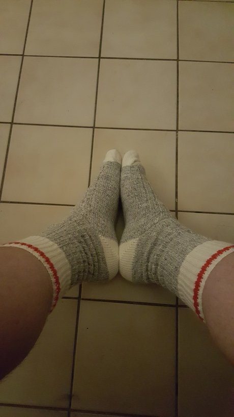 Foto di nudo di fuga di OnlyFans di Bigfeetviking