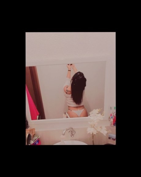 OnlyFans-model Nirvana