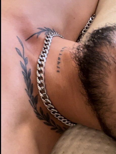 Nacktes geleaktes OnlyFans-Foto von Nirk 