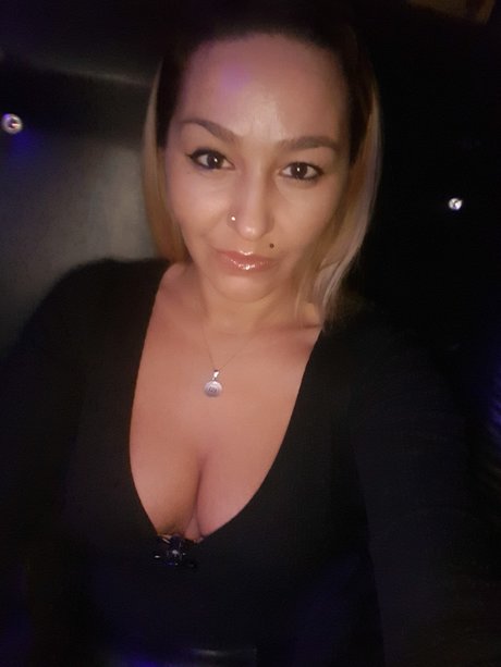 Nacktes geleaktes OnlyFans-Foto von Nikol86