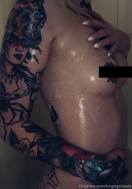 Nahá fotka uniklých OnlyFans od Longlegshawty