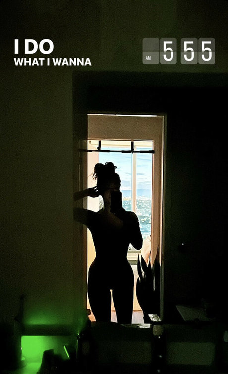 Alasti lekkinud OnlyFans-i pilt Cynthia Leu