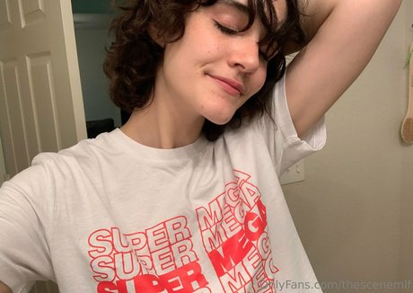 Photo nue de fuite OnlyFans de Thescenemlf