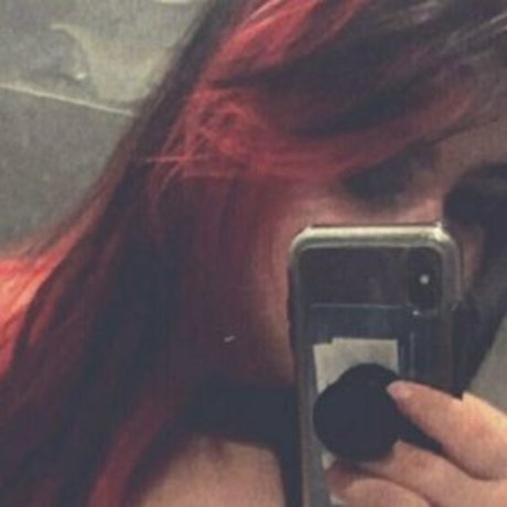 Alasti lekkinud OnlyFans-i pilt Callmecaitlin17