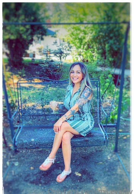 OnlyFans-model Msevaray