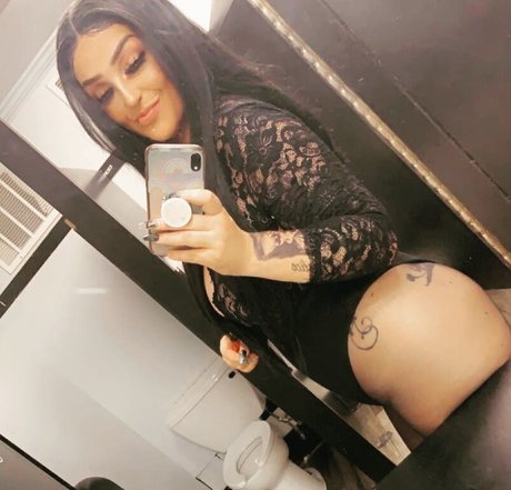 Naakte gelekte OnlyFans-foto van Jenna Uncensored