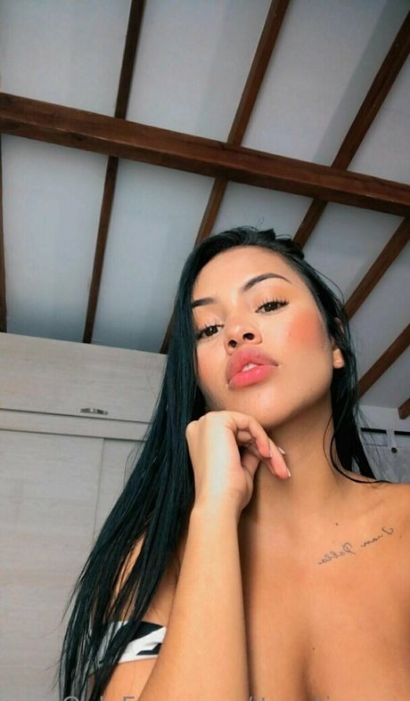 Nacktes geleaktes OnlyFans-Foto von Itsthesaracutie