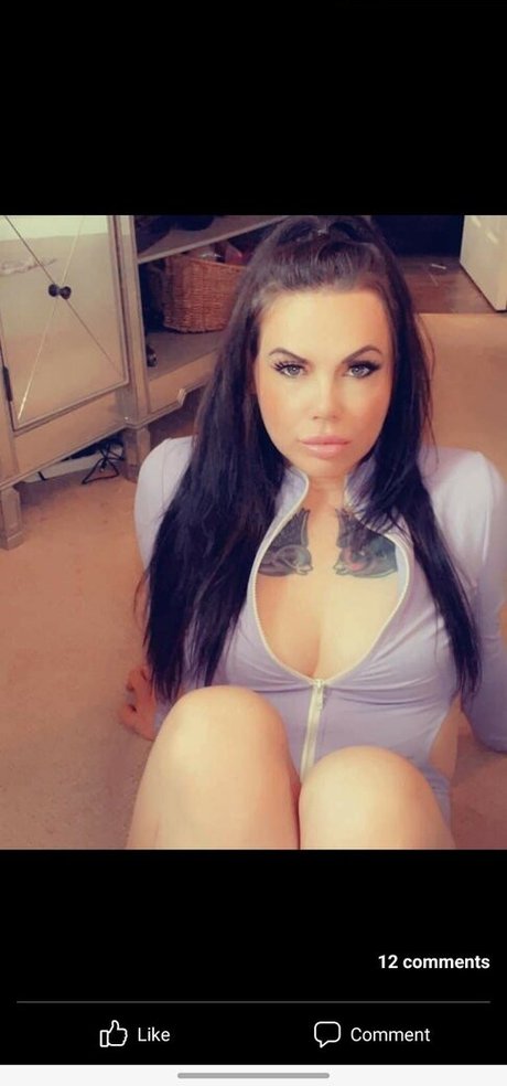 Naakte gelekte OnlyFans-foto van Lilithnyx