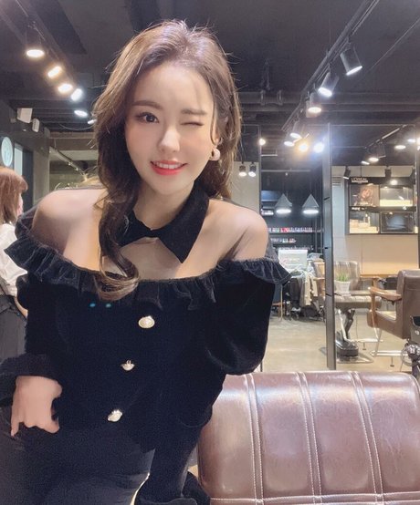 Nacktes geleaktes OnlyFans-Foto von Kim So Hee