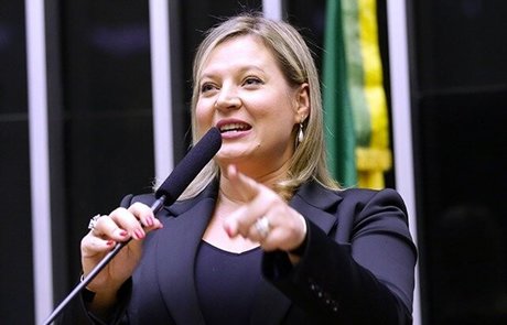 Обнаженная фотография утечки OnlyFans от Joice Hasselmann