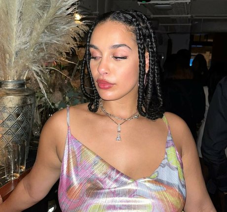 Nahá fotka uniklých OnlyFans od Jorja Smith