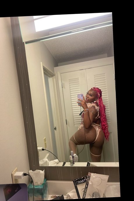 Bambi naked leaks OnlyFans pic