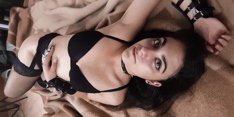 Nacktes geleaktes OnlyFans-Foto von Arian Sweet