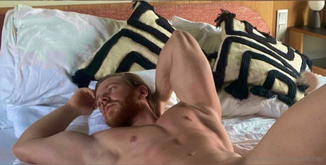 Naken lekkede OnlyFans-bilde av Nordic Thor  Viking