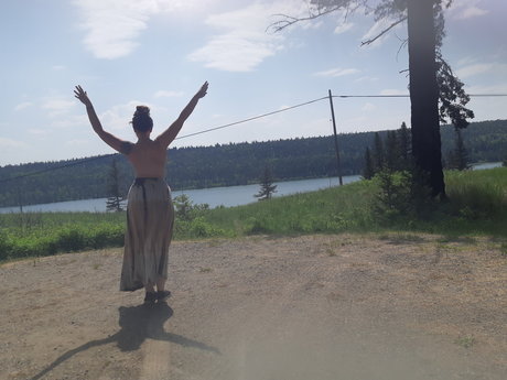 Alasti lekkinud OnlyFans-i pilt Nom Olive