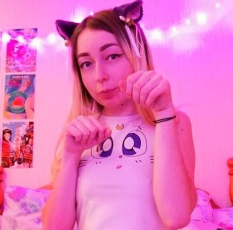 OnlyFans-model Asuna