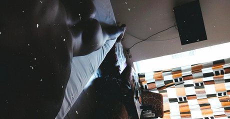 Naken läckt OnlyFans-bild av Andrei Teodorescu