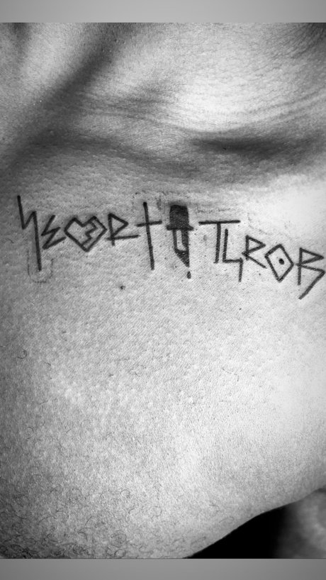 Naken läckt OnlyFans-bild av The Dark Heartthrob