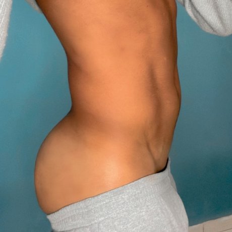 Nacktes geleaktes OnlyFans-Foto von V