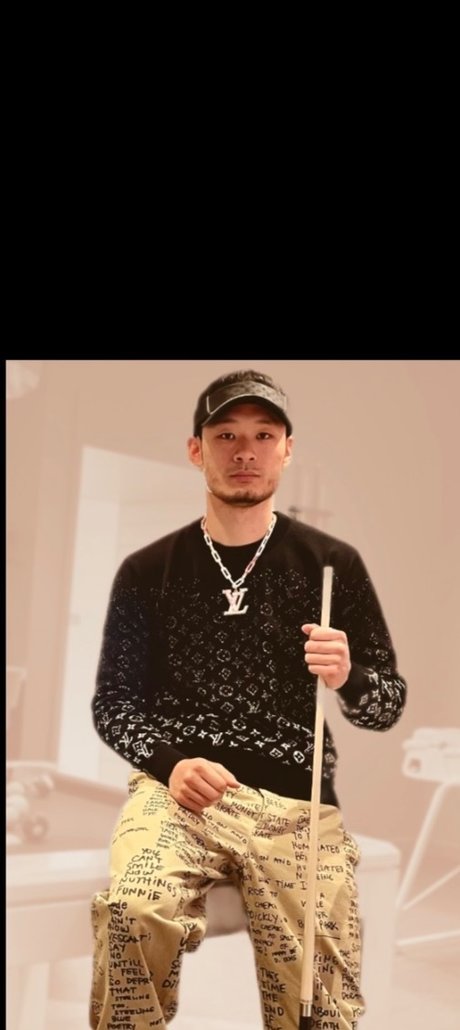 Foto di nudo di fuga di OnlyFans di Jerry Fan