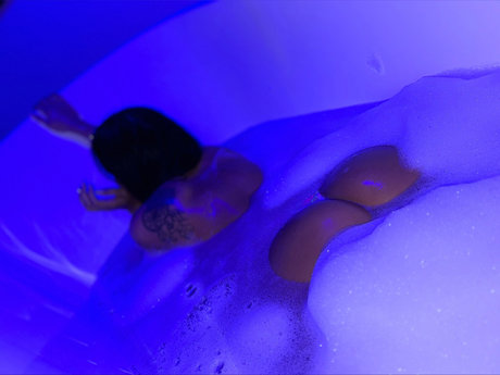 Olivia Kiss OnlyFans泄露裸照