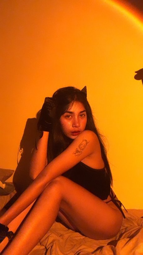 Nahá fotka uniklých OnlyFans od Guitar