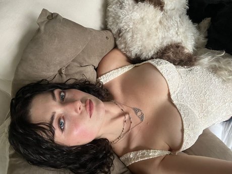 Foto desnuda filtrada de OnlyFans de Olivia