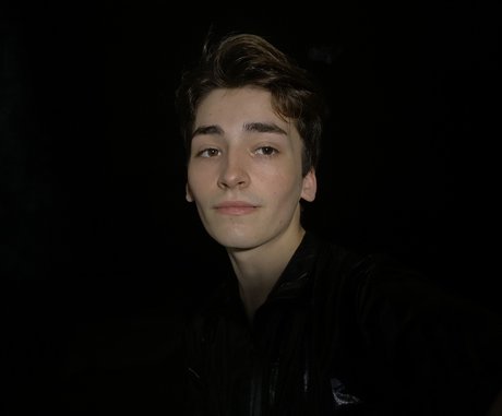 Oliver Lee naked leaks OnlyFans pic