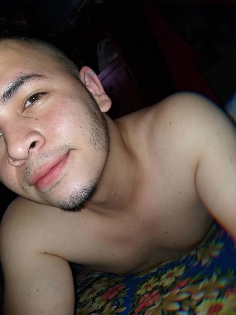 Nacktes geleaktes OnlyFans-Foto von Camilo Padilla