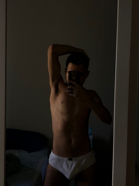 Otto The Exhibitionist Twink naked leaks OnlyFans pic