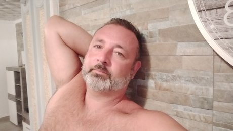 Обнаженная фотография утечки OnlyFans от Osetetravieso