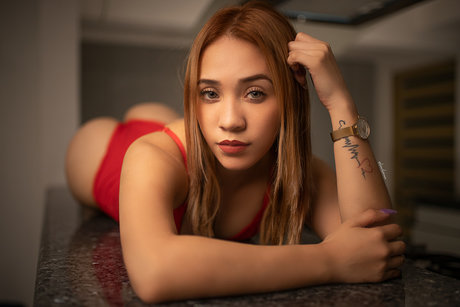 Naakte gelekte OnlyFans-foto van Sarahiptp